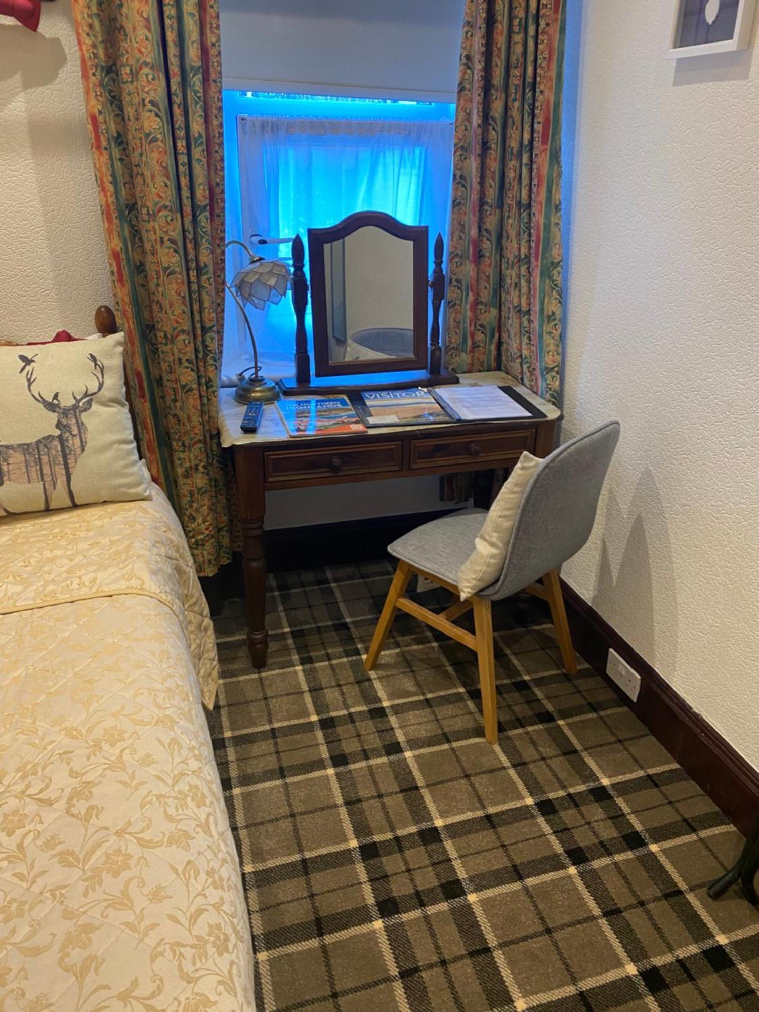 דינגוול Cromarty View Guest House Accommodations & B&B מראה חיצוני תמונה